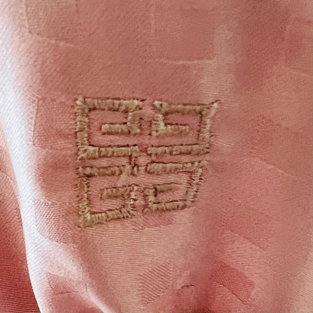 Givenchy Vintage 1990’s Nightgown. - Picture 5 of 9